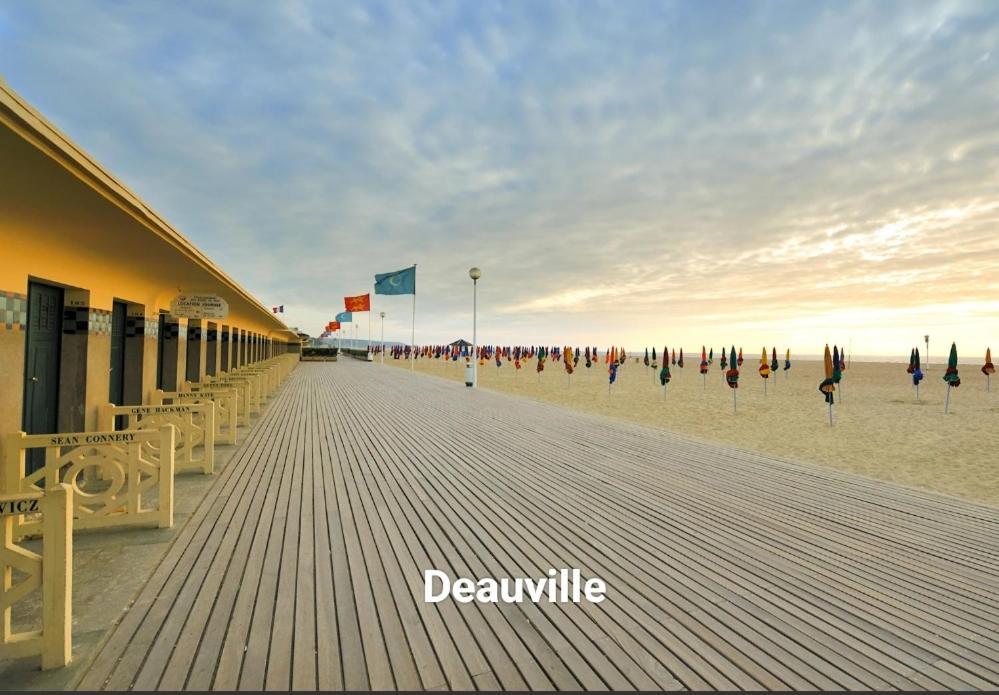 D'Hauville Vallee Bonneville-la-Louvet Exteriér fotografie